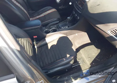 2014 Dodge Avenger R/T z USA, uszkodzony, nr VIN 1C3CDZBGXEN168629